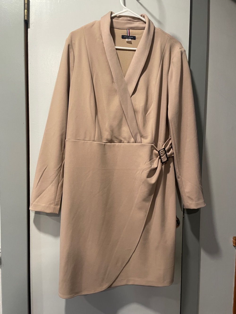 Tommy Hilfiger tan dress size 14